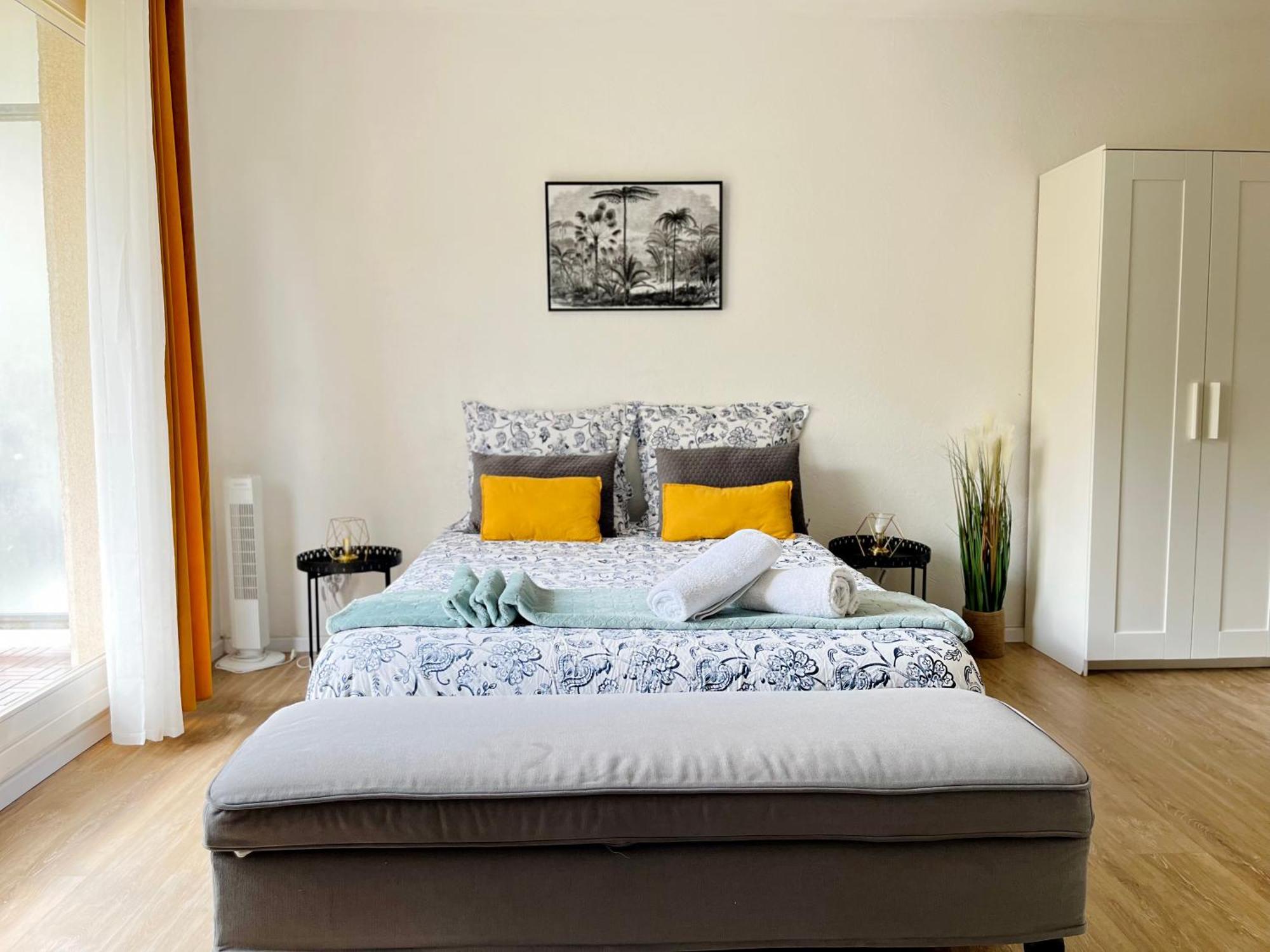 Ferienwohnung Studio Cosy Au Pied De La Gare De Cergy Le Haut - 35 Min De Paris Exterior foto